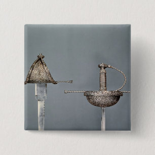 Svärd: kopp-hiltedrapieren av chiselled stålsät knapp