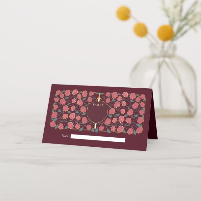 Svärd & Sköld Medeltida Fantasy Monogram Bröllop Placeringskort (Framsida)