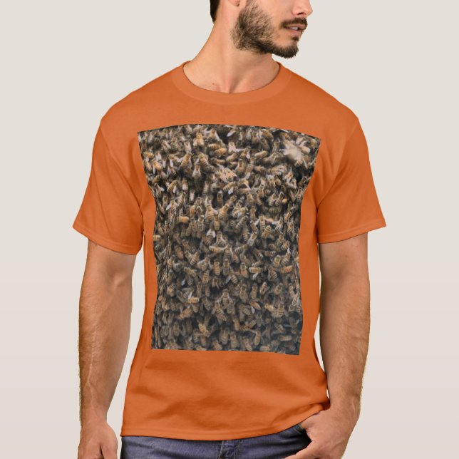 Svarmvatten Tee Shirt (Framsida)