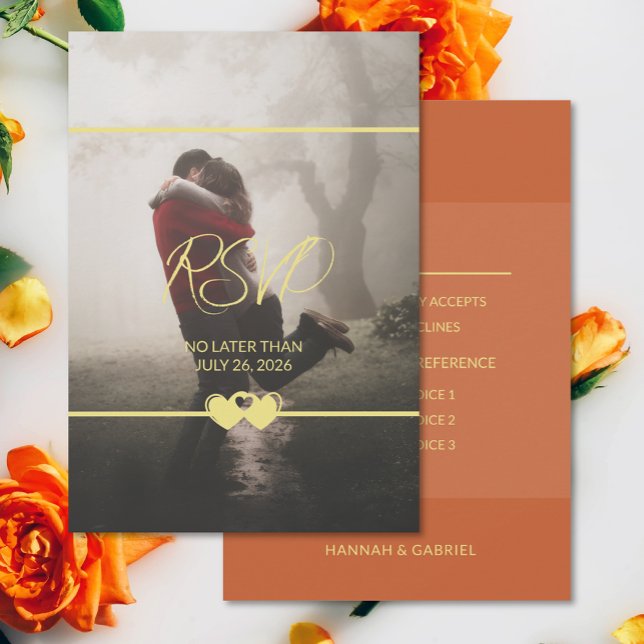 Svarskort för Lägg till bild Bröllop OSA i modern  Kort (The front and back of the modern chic wedding photo RSVP response card)
