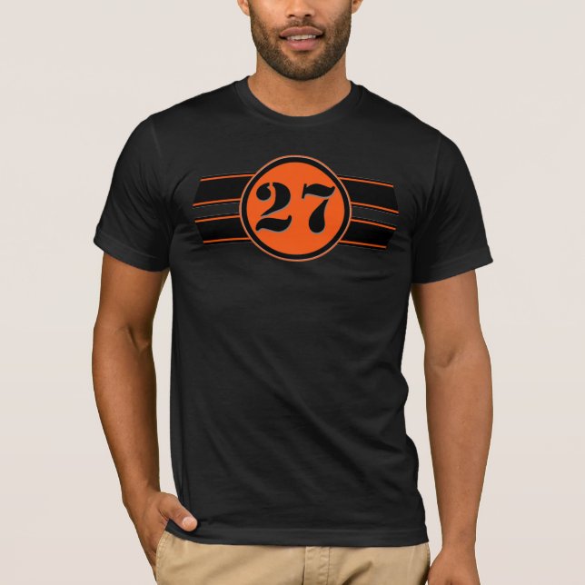 Svart 27 t-shirt (Framsida)