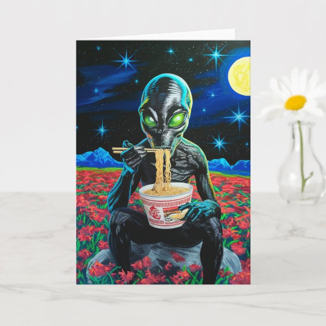 Svart Alien Grönt Ögon Eating Noodles Tillfällen Kort (Liten växt)