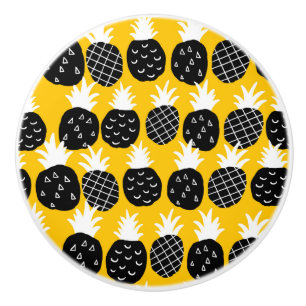 Svart ananas knopp