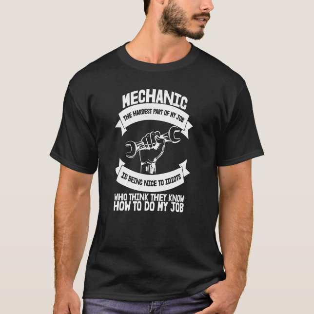 Svårt att vara en mekanisk dieselmekanism i Nice T Shirt (Framsida)