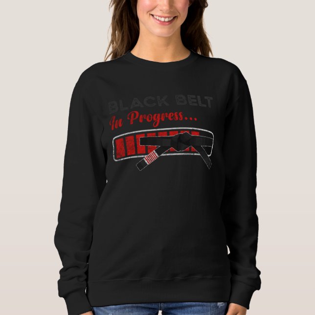 Svart bälte pågår Jiu Jitsu 1 T Shirt (Framsida)