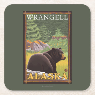 Svart björn i skogen - Wrangell, Alaska Underlägg Papper Kvadrat