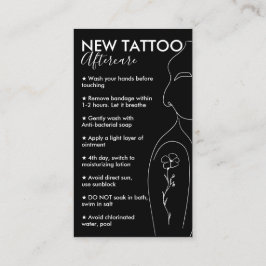 Svart blomma på flickans axel Ny tatuering eftervå Visitkort
