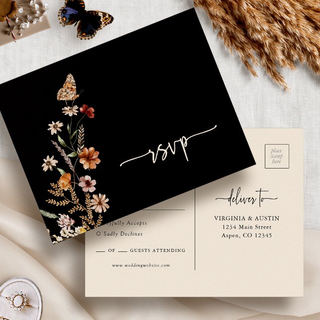 Svart Boho RSVP Bröllopskort Vykort (Black Floral  Boho RSVP Wedding Postcard with Butterfly by Painted Paperie
)