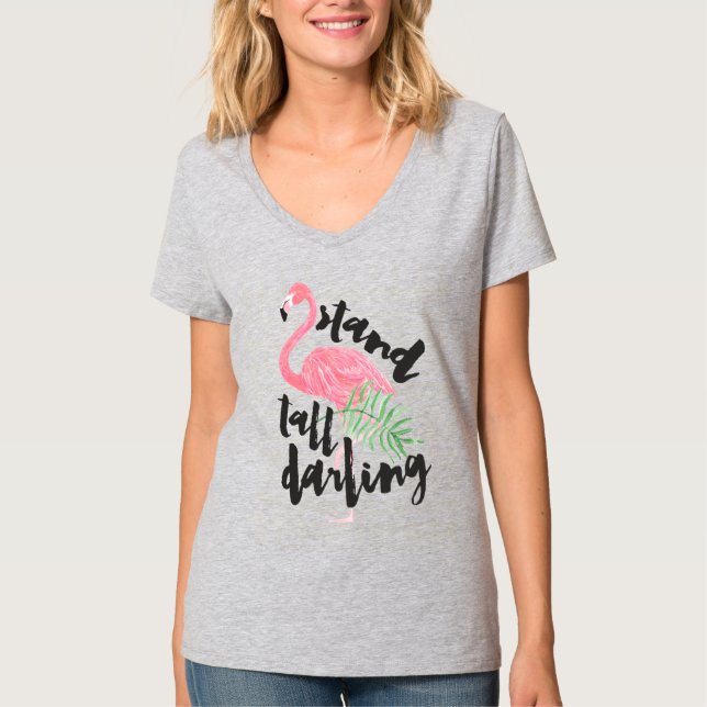 Svart borst typografi stå rak rosa flamingo t shirt (Framsida)