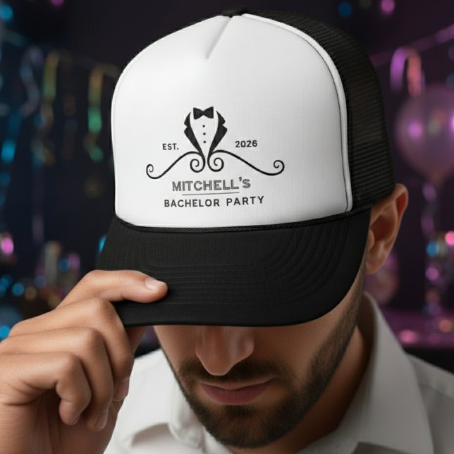 Svärt bowtie för bröllop och möhippa herrkostym Sm Keps (Bachelor Party Tuxedo Suit Bowtie Groom Wedding Trucker Hat
)