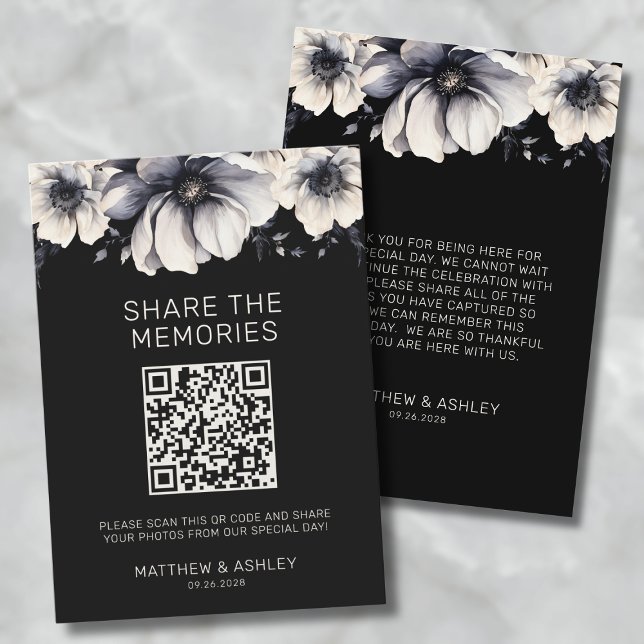 Svart Bröllop Dela Bilder QR-kod Tilläggskort (QR Code Elegant Black Floral Wedding Share Photos Enclosure Card)
