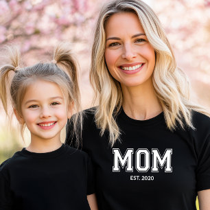 Svart CAPS etablerad Mamma T Shirt