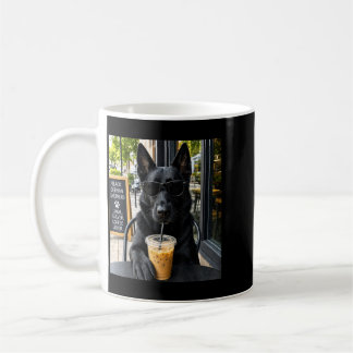 Svart design för tysk schäferhund kaffefanatiker h kaffemugg