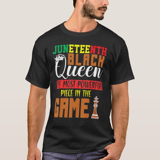 Svart drottning Mest mäktiga afrikanska schack T Shirt (Framsida)
