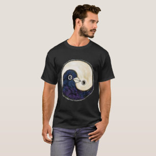 Svart duvor för fred för T-skjortaYin Yang desig T Shirt