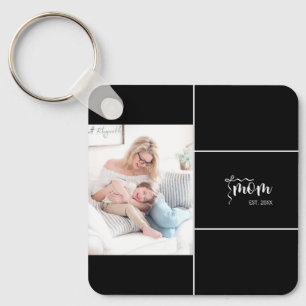 Svart Elegant Mamma Etablerade Böjd Lägg Till Foto Nyckelring