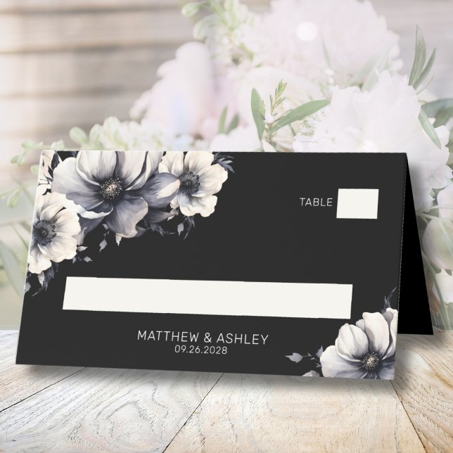 Svart Elegant Modern Blommig Bröllop Placeringskort (Elegant Black Floral Wedding Place Card)