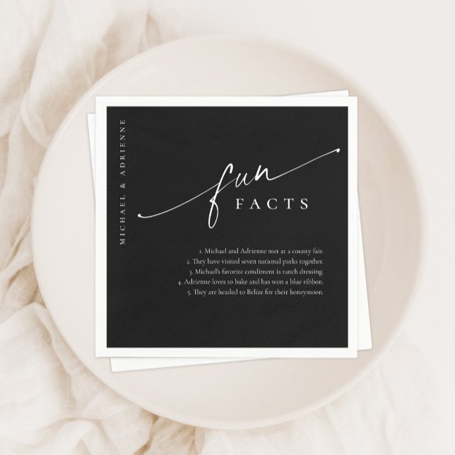 Svart, enkelt Modern Script Roligt Facts Bröllop Pappersservett (Skapare uppladdad)