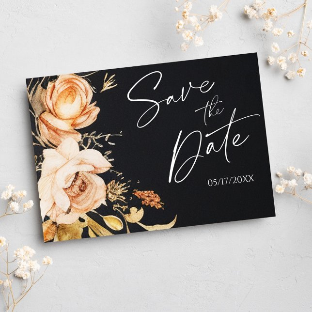 Svart fall-Blommigt Modern Spara datum Meddelande Vykort (Black Fall Floral Modern Save The Date Announcement Postcard)