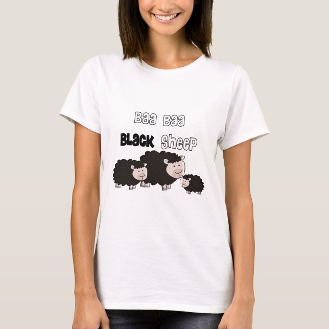 Svart fårdesign "Baa Baa Black Sheep" Tee (Framsida)