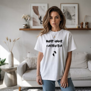 Svart fingeravtryck av humant gravid t shirt