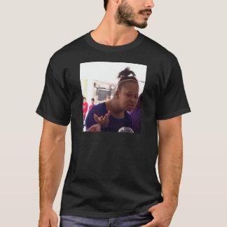 Svart flicka vilken meme tee