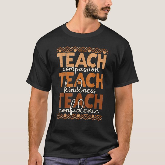 Svart för Afrika för Teach Compassion Kindness-kon T Shirt (Framsida)