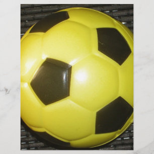 Svart fotboll och Gult
