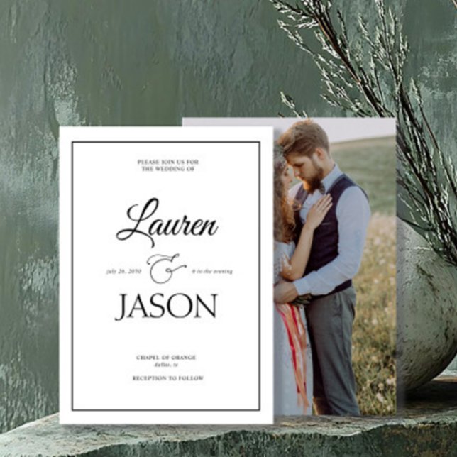 Svart foto av modern Minimalist Namn Calligraphy Inbjudningar (Skapare uppladdad)