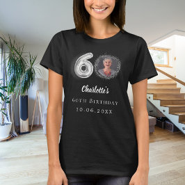 Svart foto av silver på 60-årsdagen t shirt
