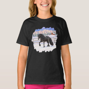 Svart frisisk utkasthäst i Snö T Shirt