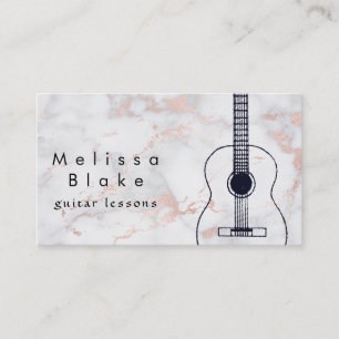Svart gitarr på rosa marble visitkort