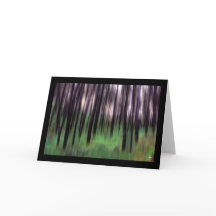 Svart Gräs i en Grönt Wood