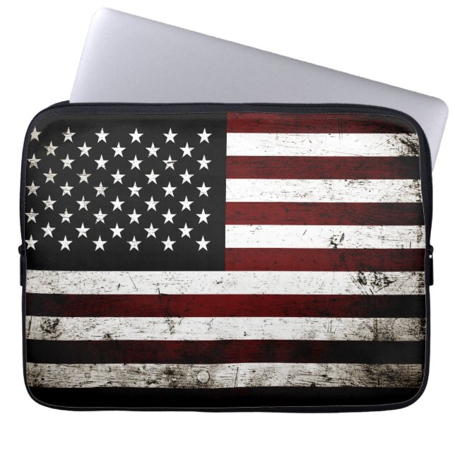 Svart Grungeamerikanska flaggan Laptop Sleeve (Framsidan)