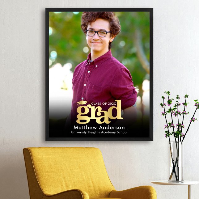 Svart guld examensfoto fet typografi modern poster (Skapare uppladdad)