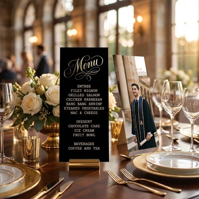 Svart & Guld Examensmeny | Klass 2026 Inbjudningar (Black & Gold Graduation Menu | Class of 2026 Invitation #menu #dinner #graduationmenu #graduationpar)
