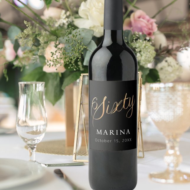 Svart guld namn-skript 60-årsdag vinflaska etikett (Skapare uppladdad)