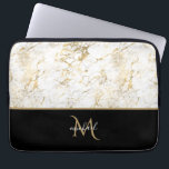 Svart Guld och Marble Monogram Elegant Luxury Laptop Fodral<br><div class="desc">Klassisk lyxdesign för eleganter med svart guld och marmor med monogram. Mallen har konfigurerats så du behöver bara lägga till ditt namn för att slutföra designen. Matchande tillbehör i butiken.</div>