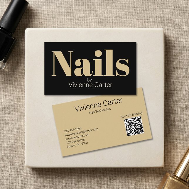 Svart Guld Typografi Nageltekniker Salong Visitkort (Black Gold Typography Nail Technician Salon Business Card)