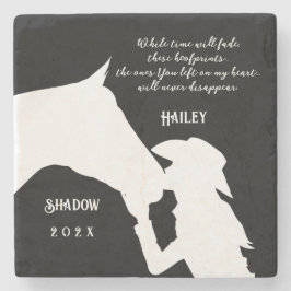 Svart hakhoofprint, citattecken stenunderlägg