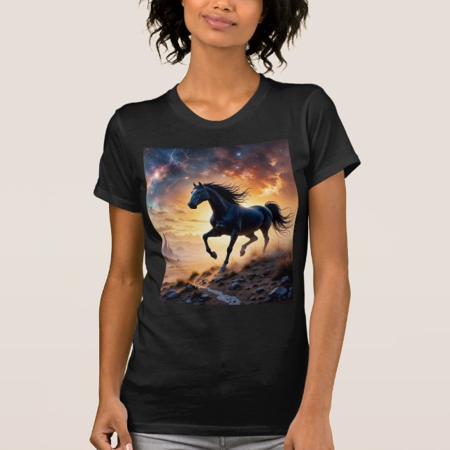 Svart hallion i Desert Nebula-stjärnans blixt T Shirt (Framsida)