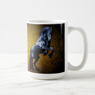 Svart hingst för Friesian/svart skönhet, hästgu Kaffemugg