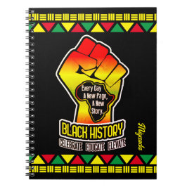 Svart historia med Afrika Karta och Fist på BLACK Anteckningsbok