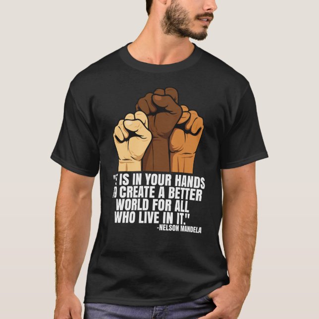 Svart Historiemånad T-Shirt 100 År (Framsida)