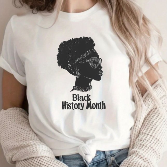 Svart historik för Proud Afro Girl Sketch i månade T Shirt (Skapare uppladdad)
