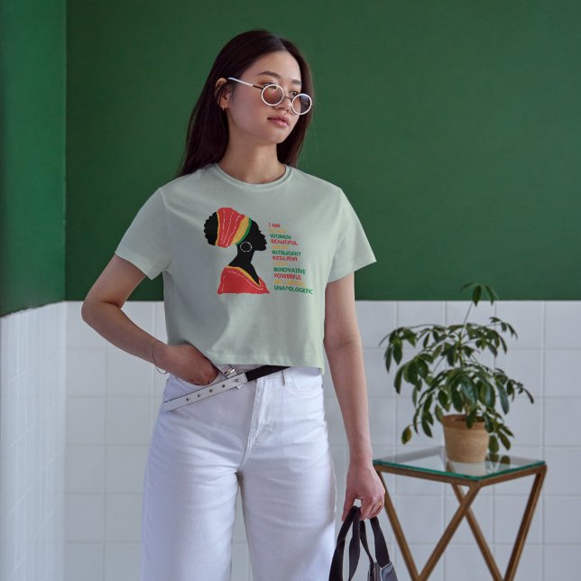 Svart historik Vare magisk utskrift T-shirt (Skapare uppladdad)