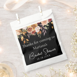 Svart höstblommig bröllopsdusch