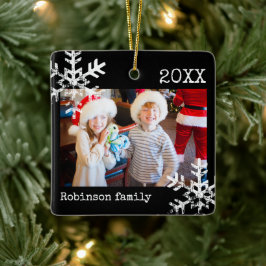 Svart juldekoration för familjefoto i snöflingafor
