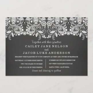 Svart kalkbräde och inbjudan till Snöre-bröllop