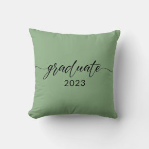 Svart kalligrafi i student 2023 kudde
